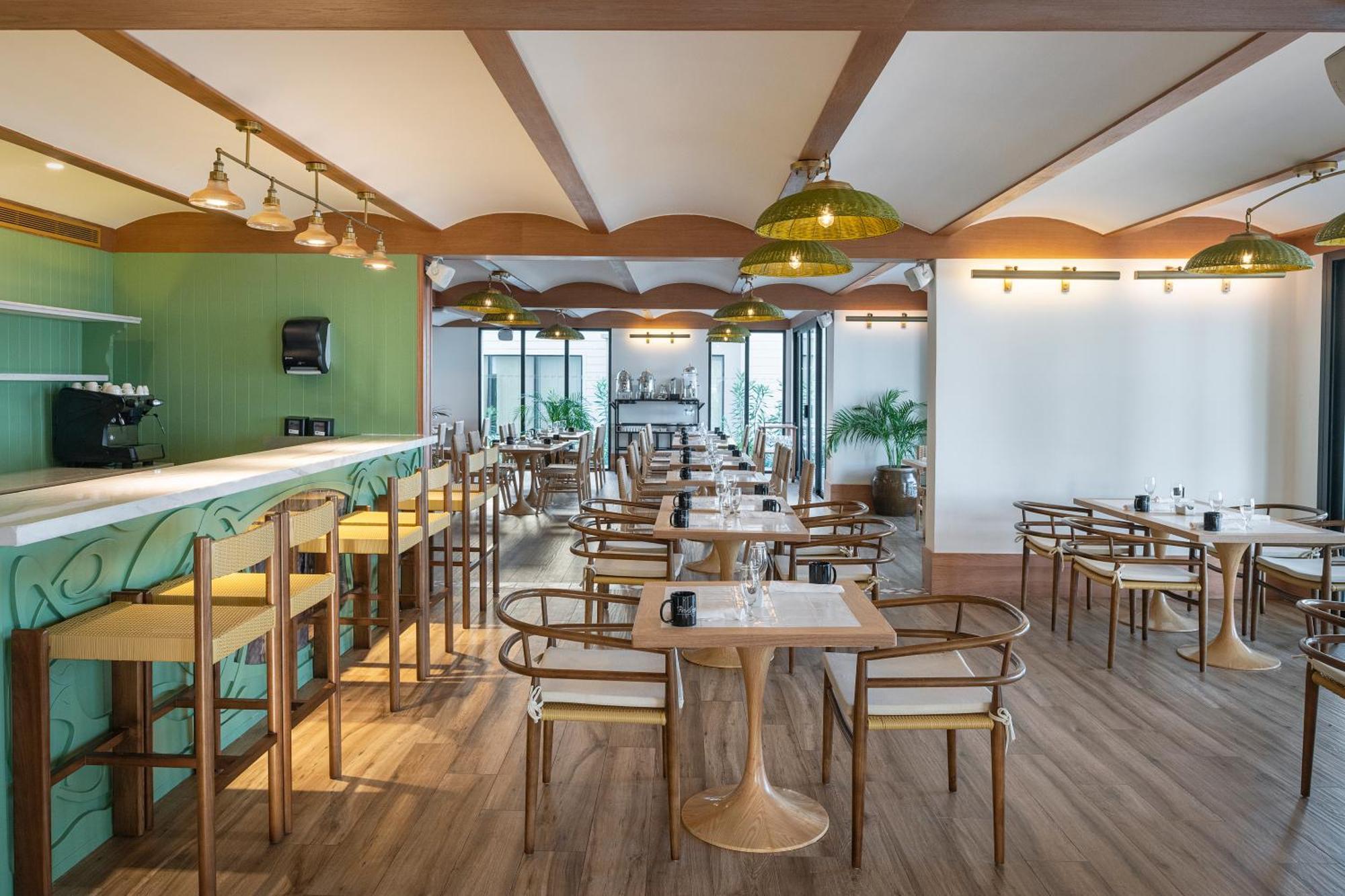 Hotel Ocean Eden Bay (Adults Only) Spring Rises Zewnętrze zdjęcie The restaurant