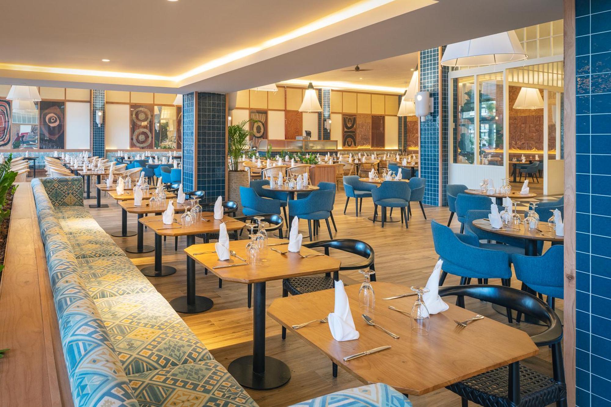 Hotel Ocean Eden Bay (Adults Only) Spring Rises Zewnętrze zdjęcie The restaurant
