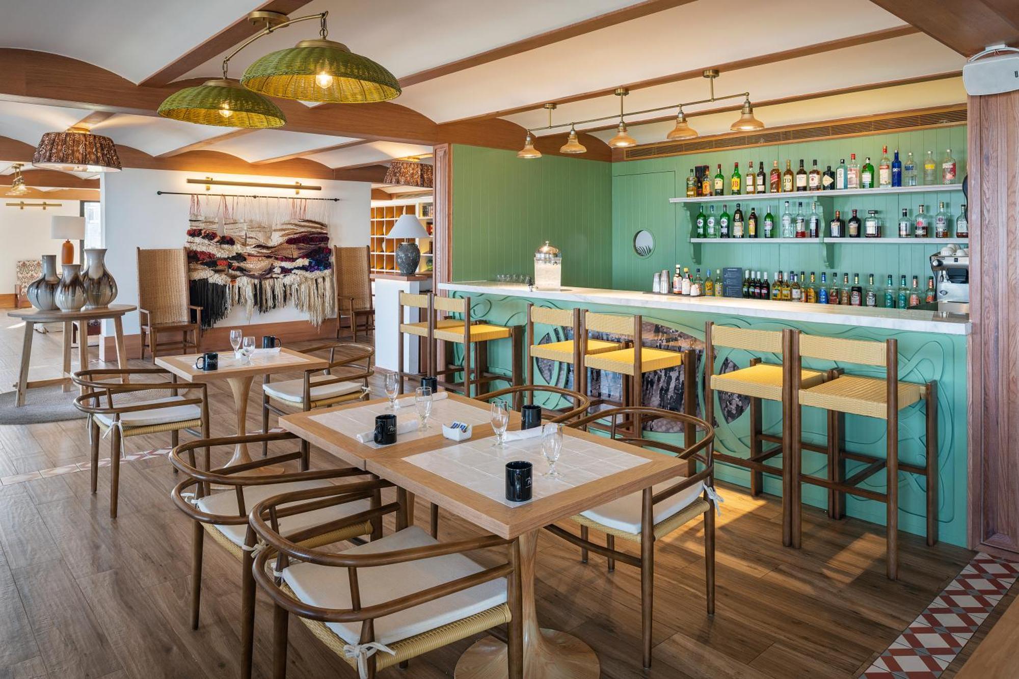 Hotel Ocean Eden Bay (Adults Only) Spring Rises Zewnętrze zdjęcie The bar at the lounge